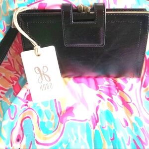 HOBO 'Violet' Black Leather Wristlet